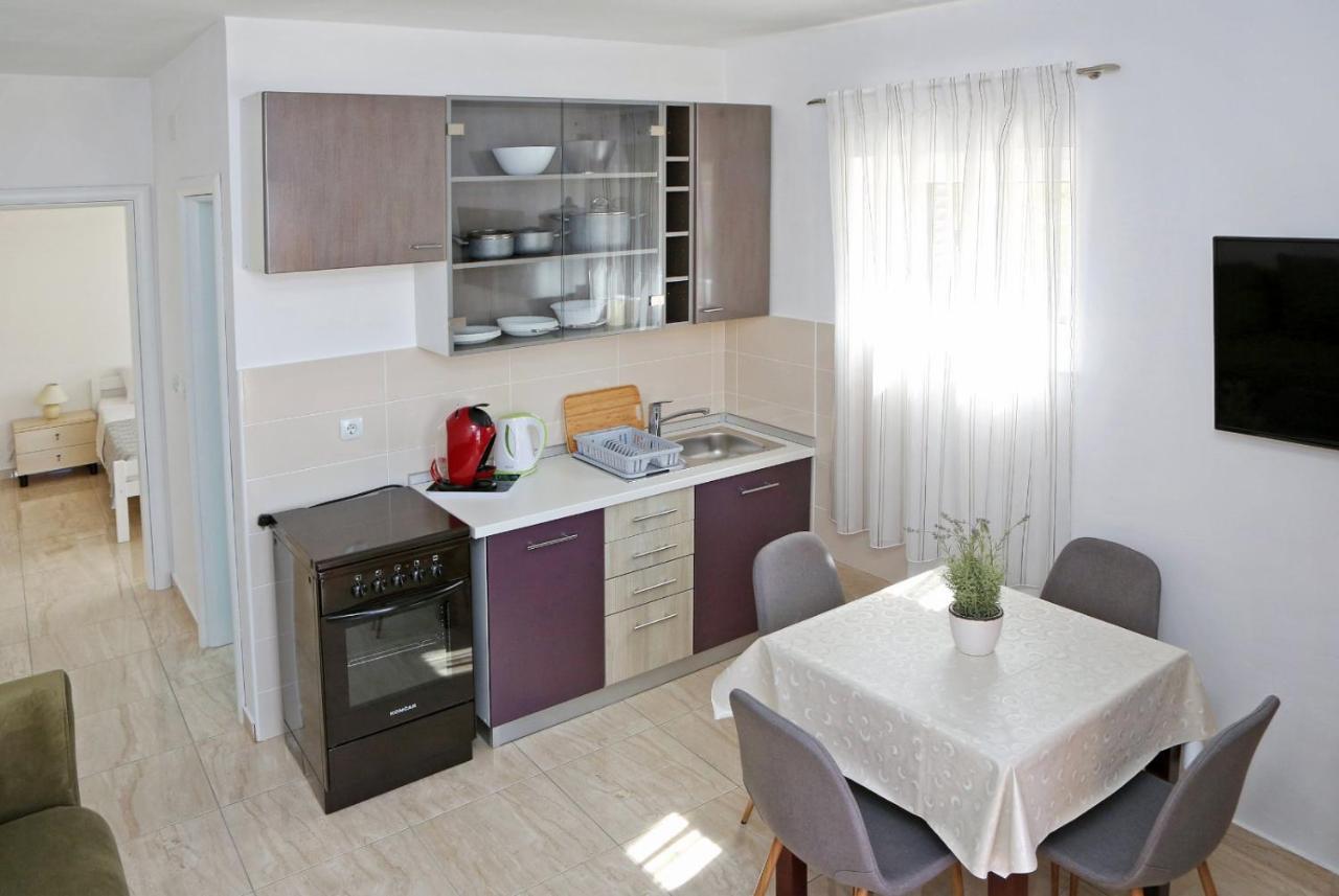 Apartmani Cili Miletici Εξωτερικό φωτογραφία
