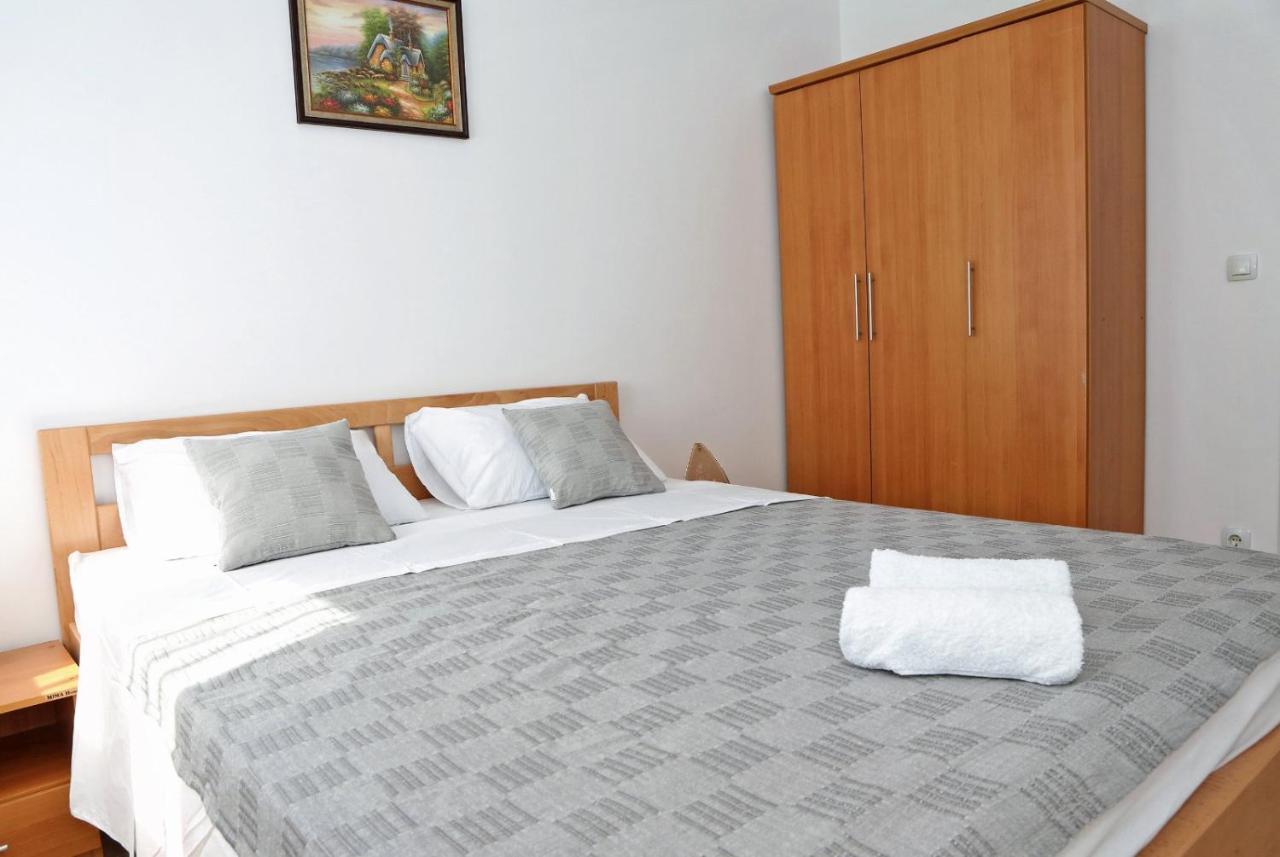 Apartmani Cili Miletici Εξωτερικό φωτογραφία